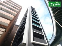 メルカーサ泉の外観写真