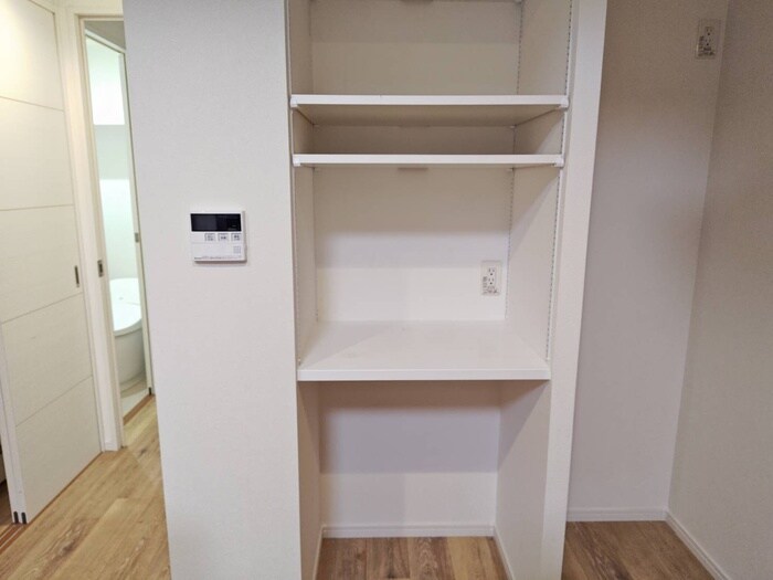 物件内観写真11　(収納)