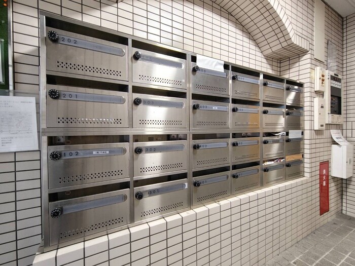 物件外観写真4　(建物設備)