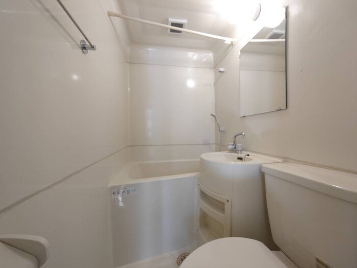 物件内観写真11　(バス／シャワールーム等)