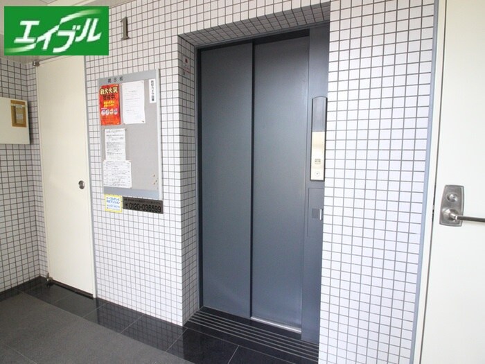 物件外観写真6　(建物設備)