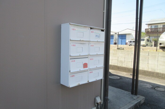 物件外観写真4　(建物設備)