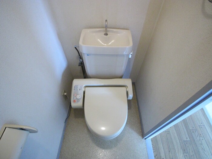 物件内観写真11　(トイレ)