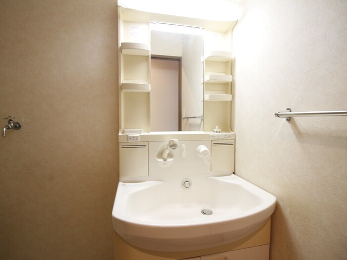 物件内観写真13　(洗面)