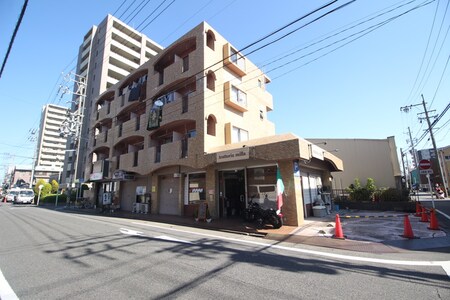 プレズ名古屋庄内通外観写真