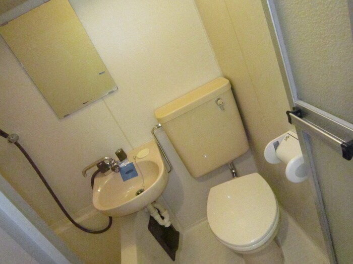 物件内観写真15　(トイレ)