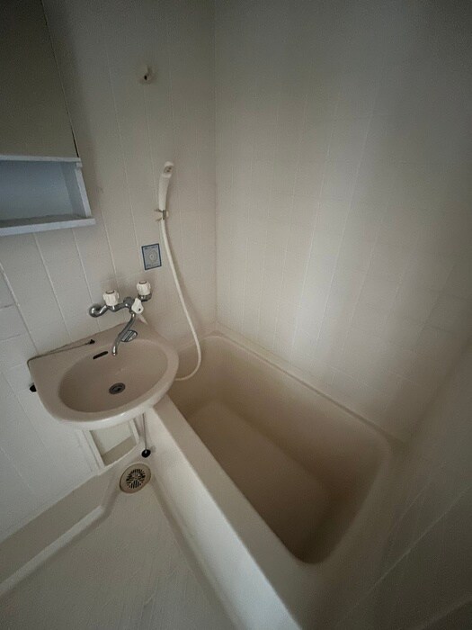 物件内観写真13　(バス／シャワールーム等)