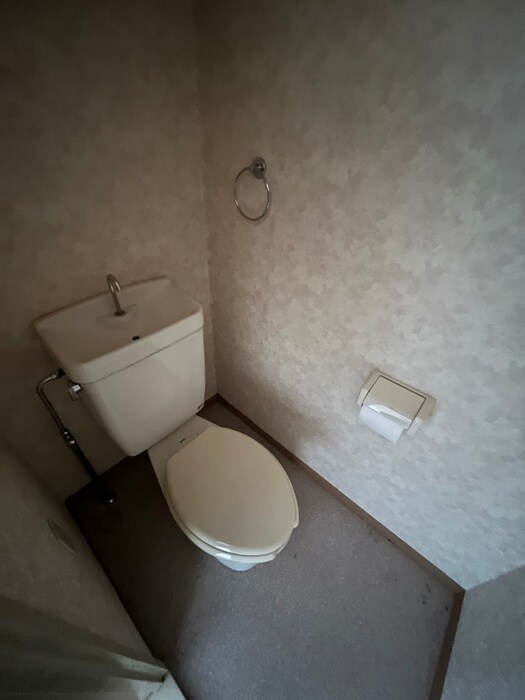 物件内観写真15　(トイレ)