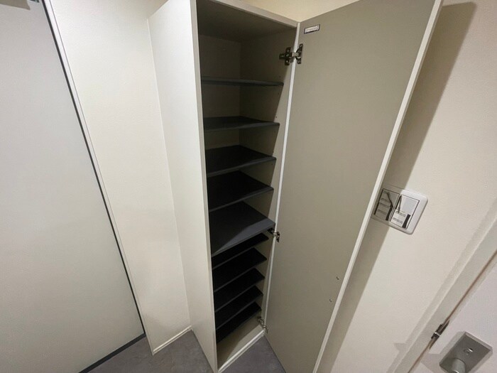 物件内観写真22　(靴箱)