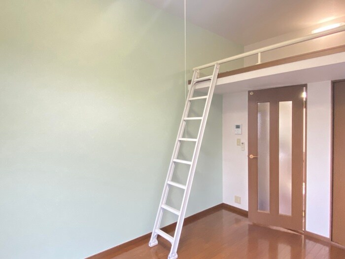 物件内観写真7　(居室)