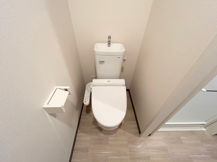 物件内観写真11　(トイレ)