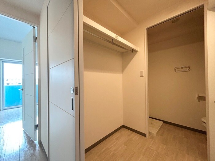 物件内観写真13　(収納)