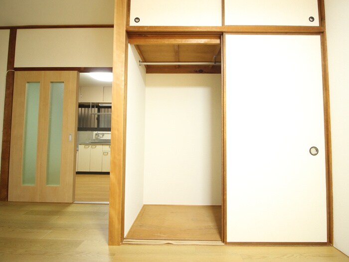 物件内観写真13　(収納)