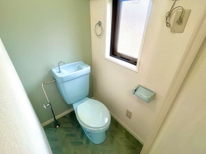 物件内観写真16　(トイレ)