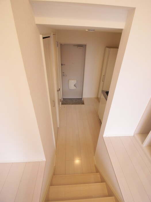 物件内観写真20　(廊下)