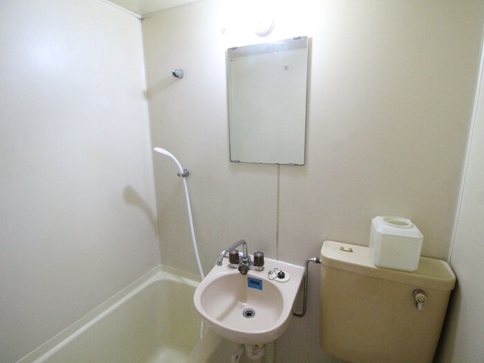 物件内観写真12　(洗面)