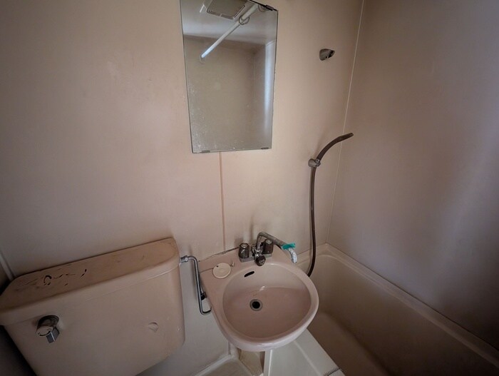 物件内観写真13　(洗面)