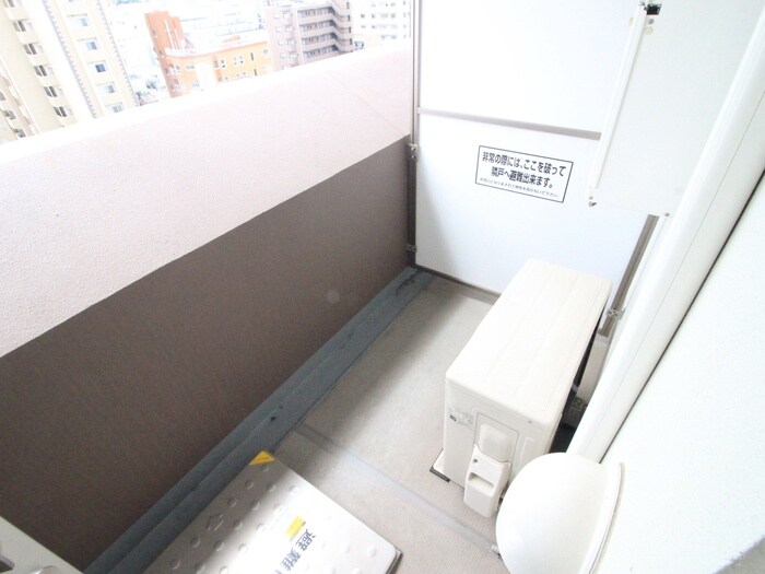 物件内観写真16　(ベランダ・バルコニー)