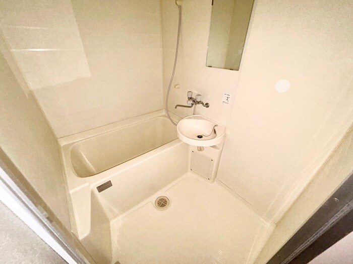 物件内観写真12　(バス／シャワールーム等)