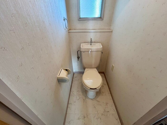 物件内観写真13　(トイレ)