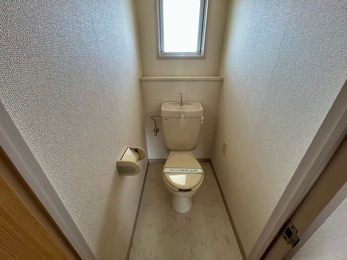 物件内観写真13　(トイレ)