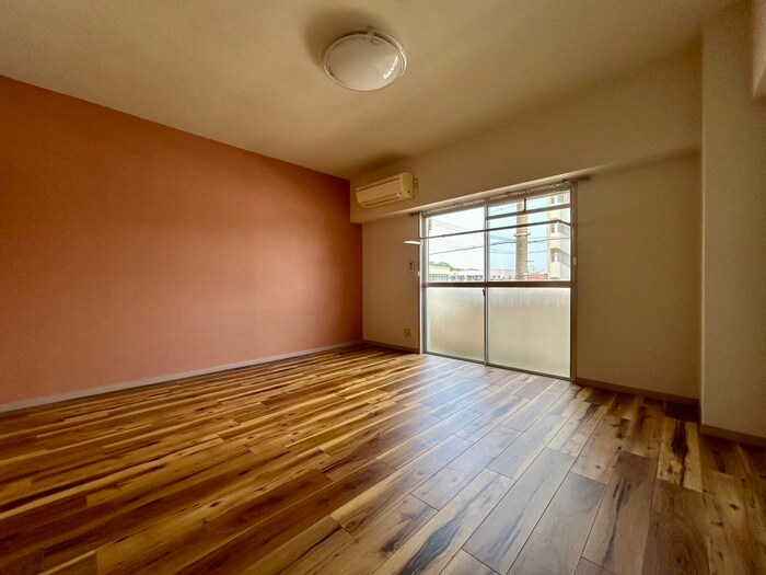 物件内観写真21　(居室)