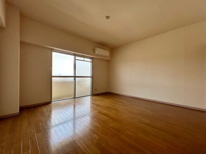 物件内観写真21　(居室)