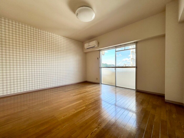 物件内観写真21　(居室)