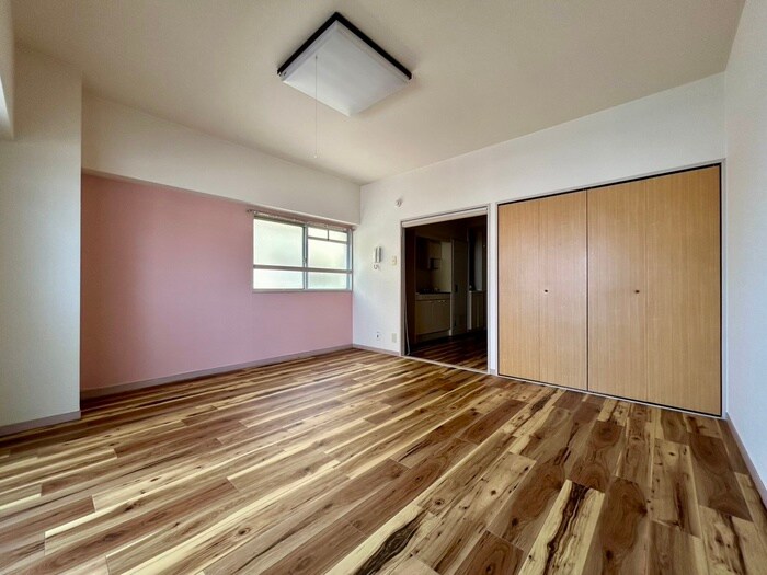 物件内観写真22　(居室)