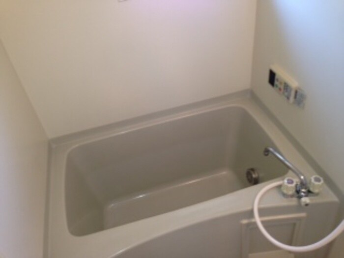 物件内観写真8　(バス／シャワールーム等)
