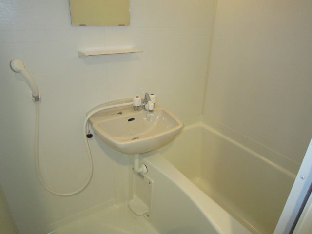 物件内観写真8　(バス／シャワールーム等)