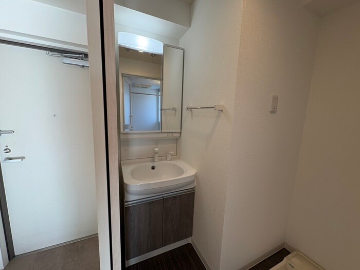 物件内観写真10　(洗面)