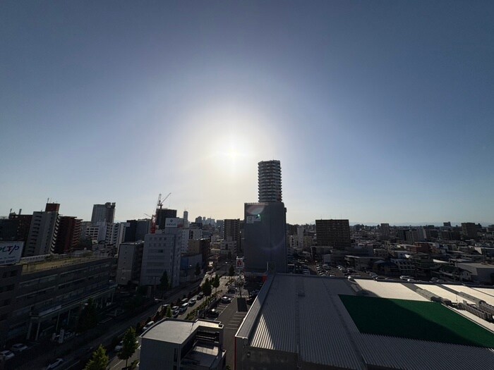 物件内観写真15　(室内からの展望)