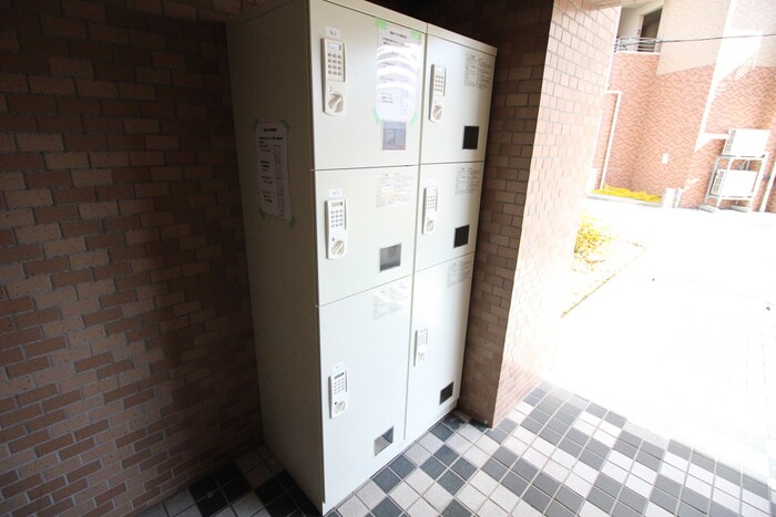 物件外観写真4　(建物設備)