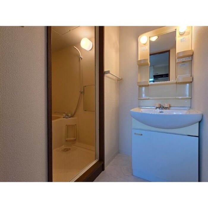 物件内観写真12　(洗面)