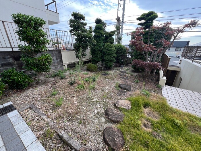 物件外観写真5　(外観写真)