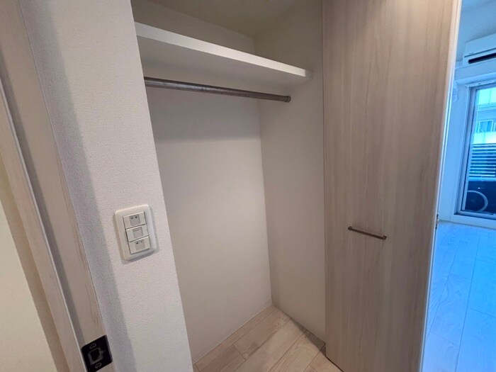 物件内観写真12　(収納)