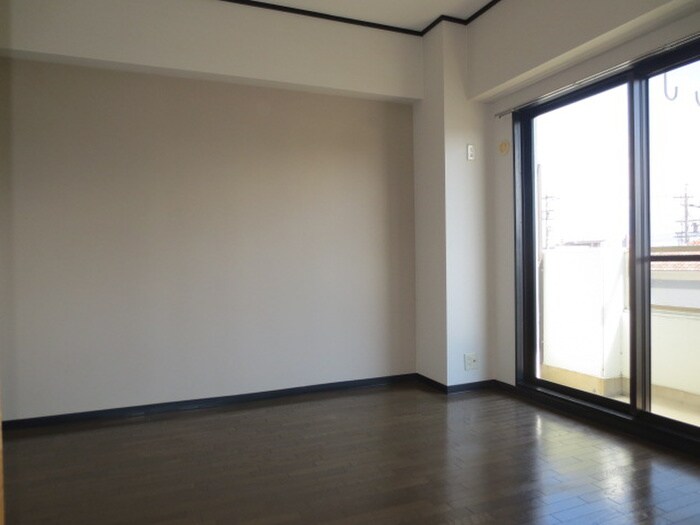 物件内観写真13　(居室)