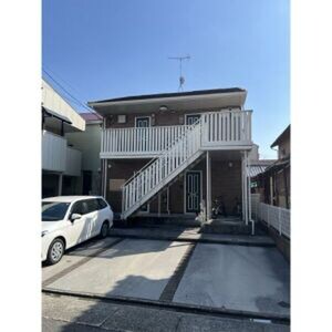 マックィーン外観写真