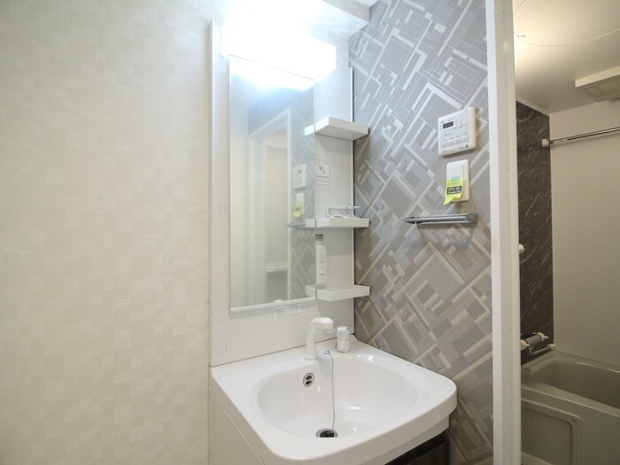 物件内観写真13　(洗面)