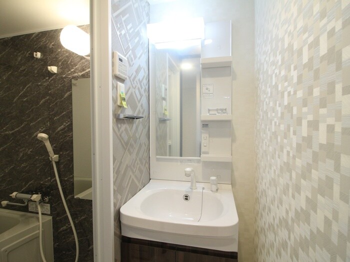 物件内観写真13　(洗面)