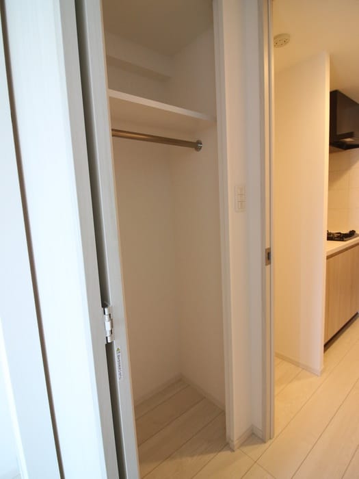 物件内観写真16　(収納)