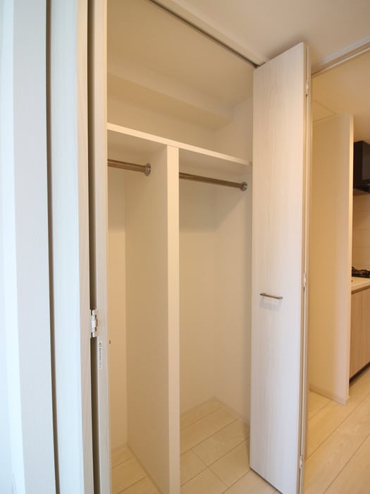 物件内観写真16　(収納)