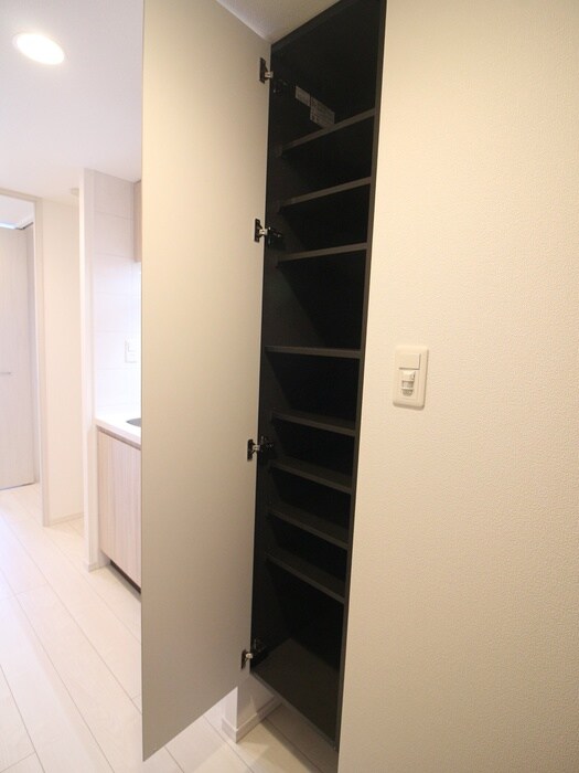 物件内観写真18　(靴箱)