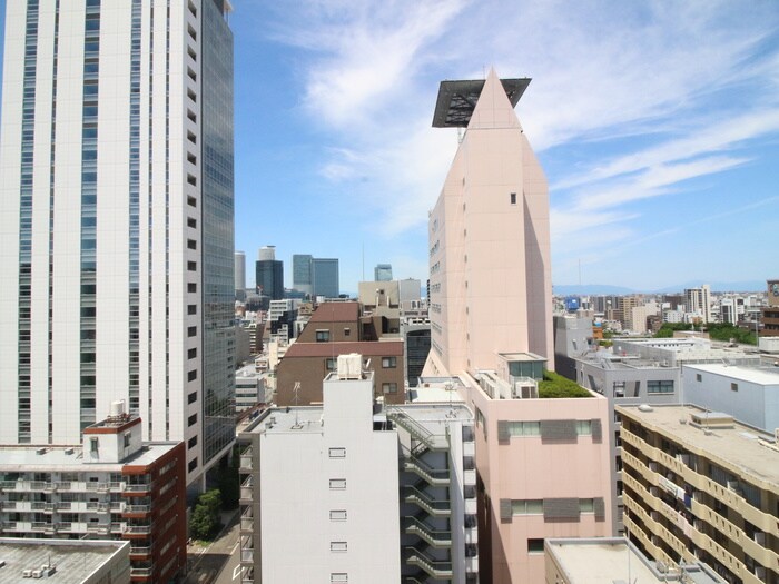 物件内観写真20　(室内からの展望)