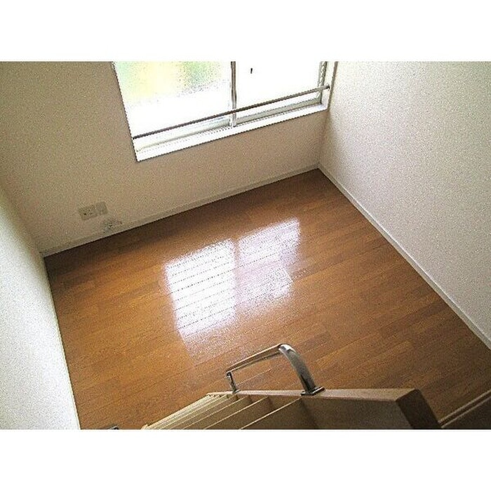 物件内観写真3　(居室)