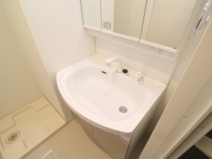 物件内観写真10　(洗面)