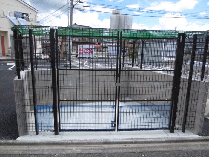 物件外観写真3　(建物設備)