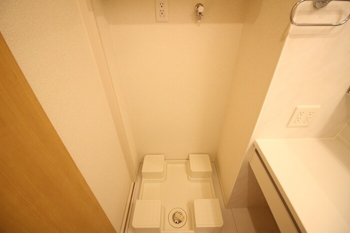 物件内観写真20　(洗濯機置場)