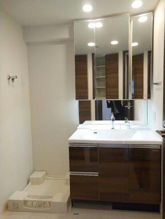 物件内観写真7　(洗面)